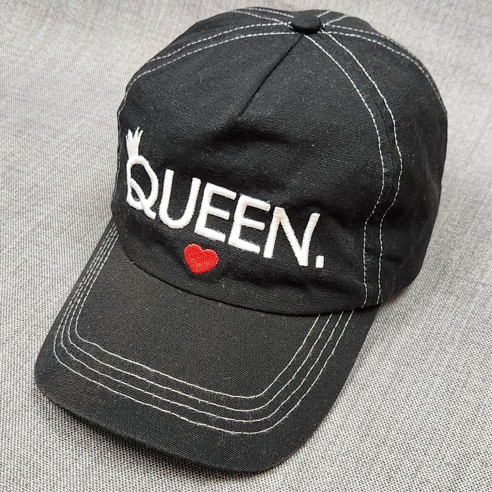 Disney Parks Queen Of Hearts Curved Bill Adjustable Hat.
